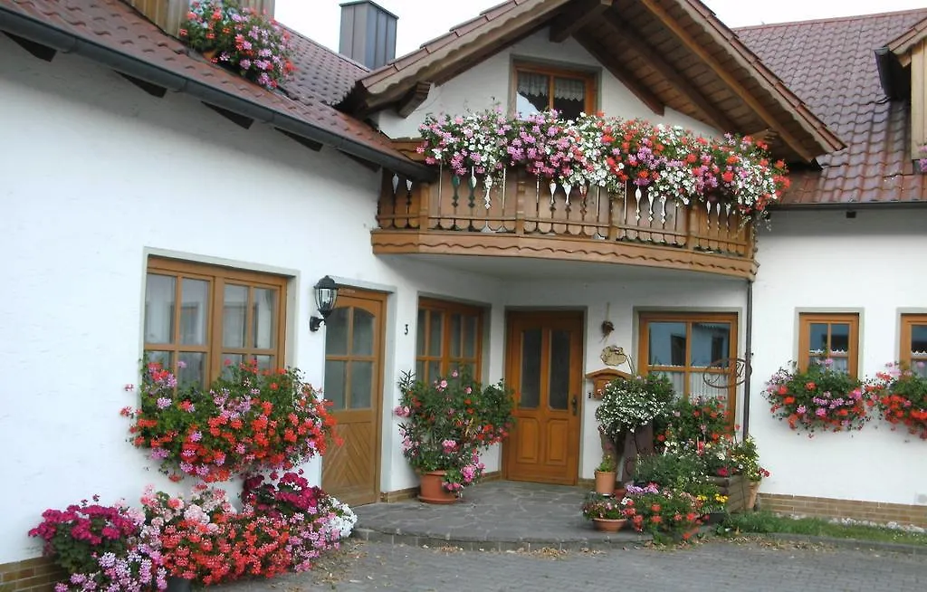 Farm stay Bauernhof Nissl Villa Neunburg vorm Wald